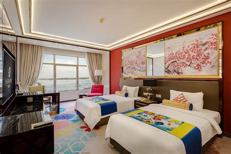 NagaWorld Rooms: Pictures & Reviews - Tripadvisor