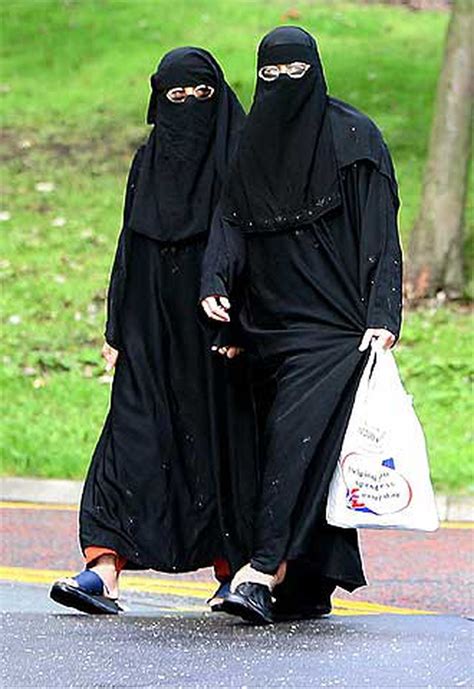 Dos mujeres musulmanas con Burka | Internacional | EL PAÍS