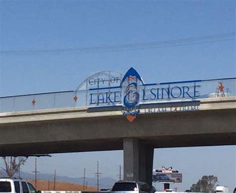 I-15/Railroad Canyon Deceleration Lane & City Monument Signs, Lake Elsinore, CA – FALCON ...