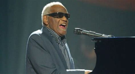 10 Most Famous Blind Piano Players of All Time - Updated 2023