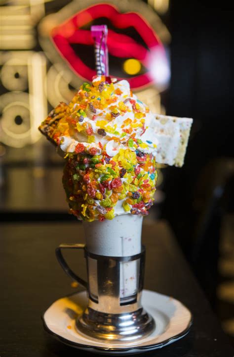 Black Tap brings famous ‘Crazy Shakes’ to Las Vegas Strip — VIDEO | Las Vegas Review-Journal