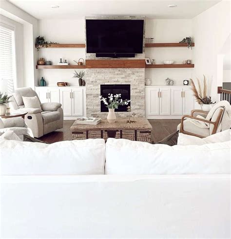 Farmhouse TV Over Fireplace Ideas - Soul & Lane