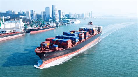 Keeping containers on schedule - MarineTraffic Blog