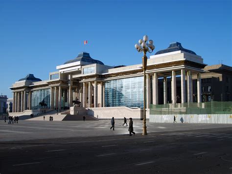 Mongolian Government palace in Ulaanbaatar | Copyright-free photo (by M. Vorel) | LibreShot