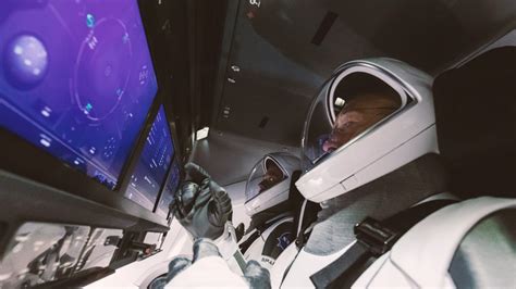 Details on SpaceX and NASA’s Dragon capsule launch