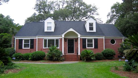 Best Shingle Color For Red Brick House - Whitaker Brittany