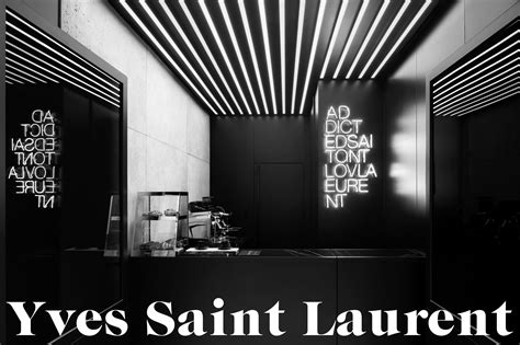 YVES SAINT LAURENT | THE COOLEST COFFEE SHOP IN PARIS