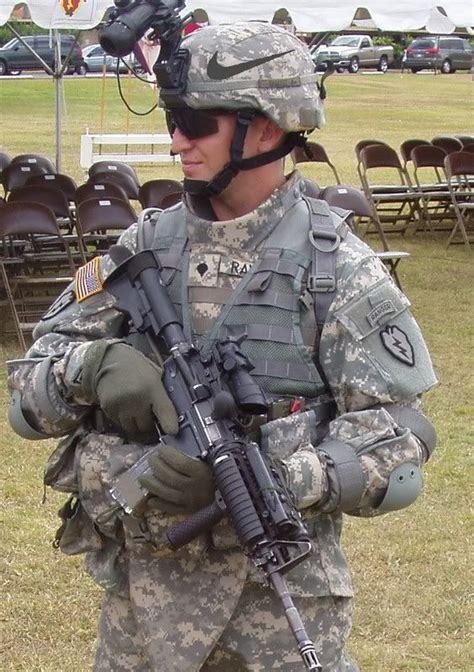 Pin on USA Military uniform, militia