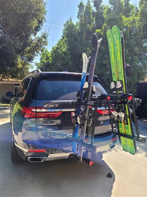 3 Best Hitch Mounted Ski Racks Review - Snowball Expeditions