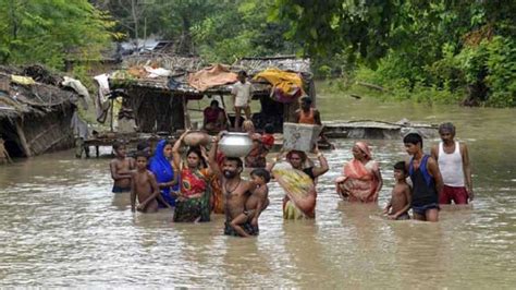 Nine districts in Bihar hit by flood, 4 lakh people affected – India TV