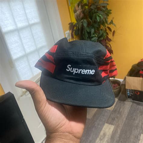 Supreme Men's Red and Black Hat | Depop