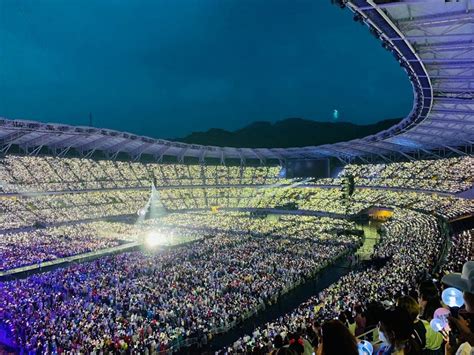 These Pictures Of BTS's Huge Success With Their Concert In Japan Are Simply Mind-Blowing ...