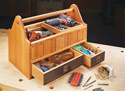 Go-Anywhere Tool Tote | Woodworking Project | Woodsmith Plans