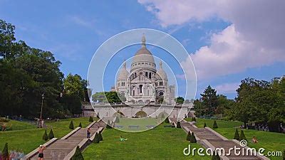 Time Lapse of People Moving in the Stairs in Front of Sacre-Coeur Basilica in Paris Stock ...