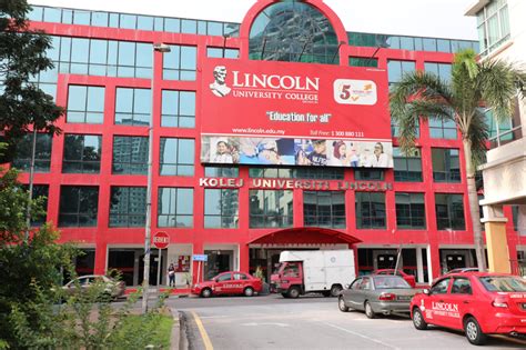 Lincoln University College | Fees, Intake, Scholarship