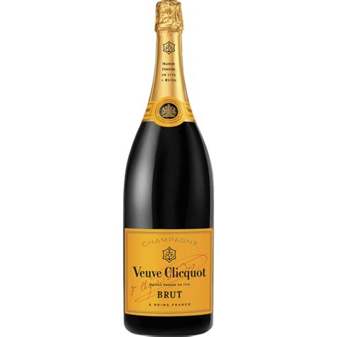 Veuve Clicquot Yellow Label Brut Champagne | Total Wine & More