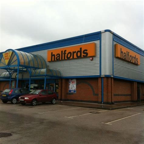 Halfords - Automotive Repair Shop