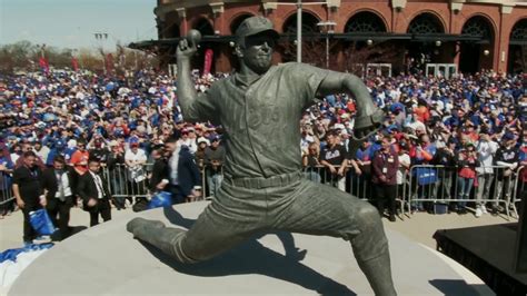 Mets' new Tom Seaver statue features 'embarrassing' mistake