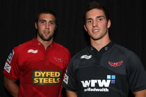 New Scarlets Kit 2011-12 Home and Scarlets Rugby Shirt 11-12 Away ...