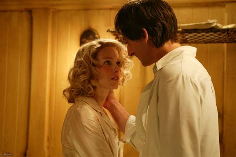 Naomie Watts and Adrien Brody in "King Kong".