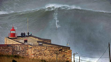 Top Five Biggest Surfer Waves (Video)