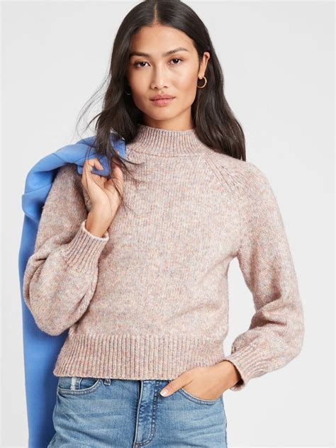 Banana Republic Factory Is Offering Up To 70% Off Their Coziest Items