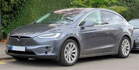 Tesla Model X - Wikipedia