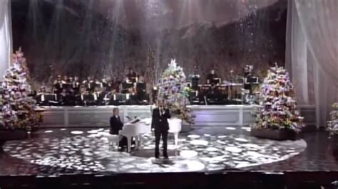 Andrea Bocelli & David Foster - White Christmas live 2009 - YouTube