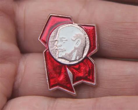 Russia Soviet Union Lenin young pioneers badge Medal Emblem Lapel Pin Lenin Red Army Communist ...