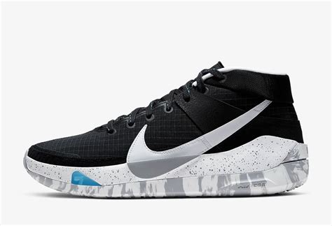 Nike KD13 Black/White Offers Great Cushioning and Great Style