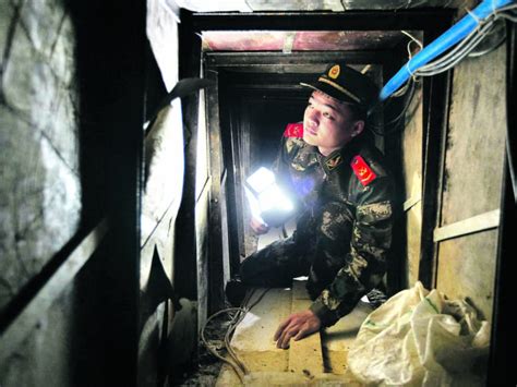 Smuggling tunnel between China, HK uncovered - TODAY