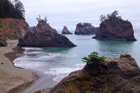 Amazing SECRET Beach | Southern Oregon Coast