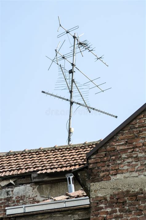 3,364 Old Tv Antenna Stock Photos - Free & Royalty-Free Stock Photos ...