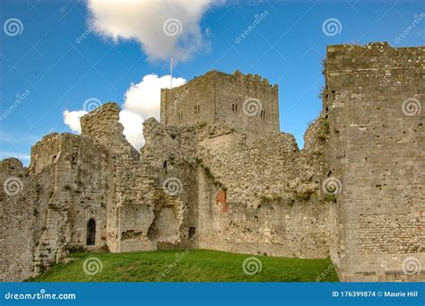 Plymouth England Castle Ruins Stock Photo - Image of glide, mayflower: 176399874