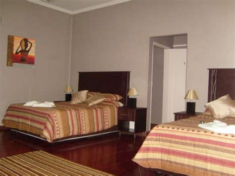 Umbogintwini Hotels | Find and compare great deals on trivago