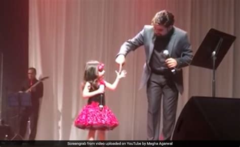 3-Year-Old Sings 'Chhoti Si Aasha' With Her Father, Wins Twitter Over - The State