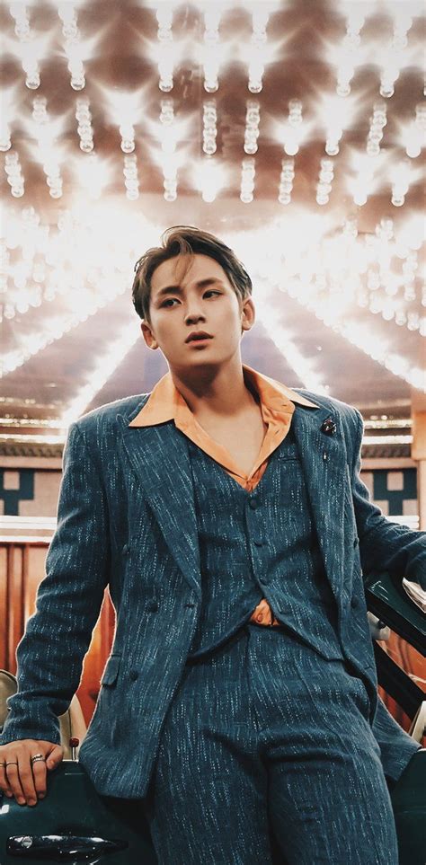 SEVENTEEN EDITS on Twitter | Mingyu seventeen, Handsome korean actors, Mingyu