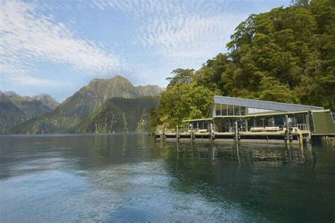 Milford Discovery Centre and Underwater Observatory (Milford Sound Observatory), Fiordland ...