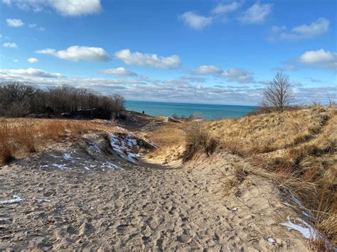 Warren Dunes State Park - STATE PARKS USA