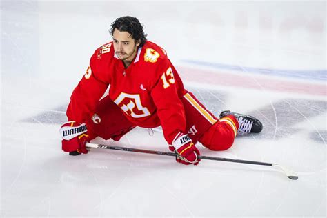 Reports: Johnny Gaudreau hasn’t decided if he’s re-signing or testing the market yet