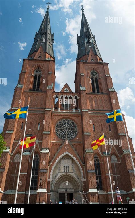 Uppsala domkyrka (Uppsala Cathedral), Uppsala, Sweden Stock Photo - Alamy