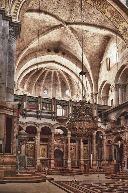 Premium Photo | Interior of the Church of the Holy Sepulchre