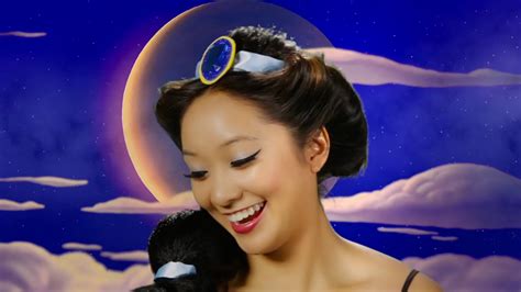 VIDEO: Watch one model get transformed into seven Disney princesses ...