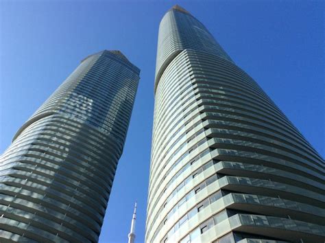 Condo Reviews for Ice Condos, Toronto