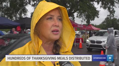 Feeding Tampa Bay gives out 1K Thanksgiving meals to families | wtsp.com