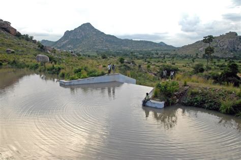 Restoring tank irrigation can strengthen rural climate resilience