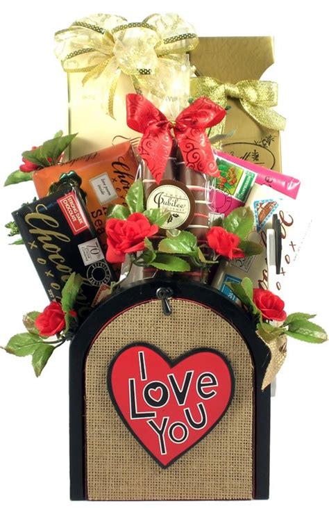 I Love You: Romantic Gift Basket