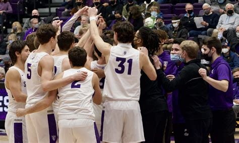 Men’s basketball falls to UMKC 76-67 – TommieMedia