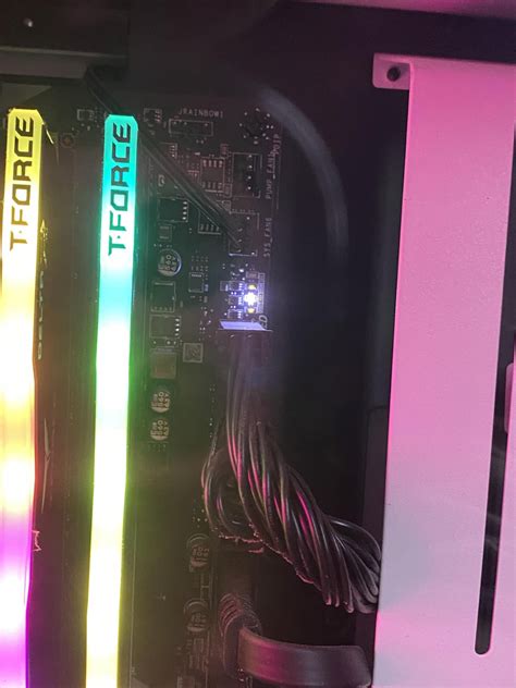 VGA light on motherboard : r/NZXT