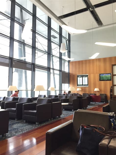 DUB: T2 Lounge Reviews & Photos - Terminal 2, Dublin Airport | LoungeBuddy